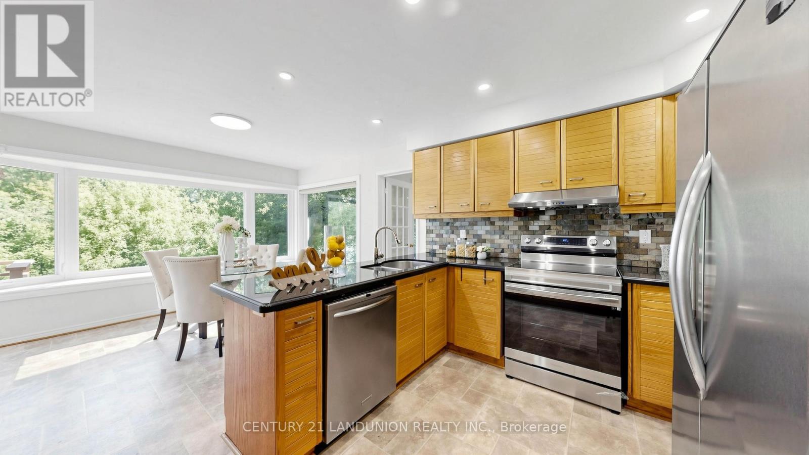 37 MILLSTONE COURT - 16