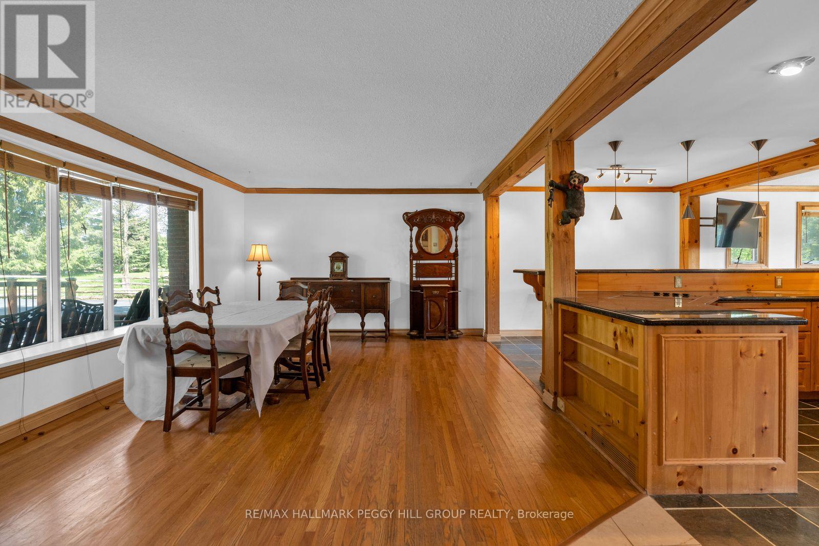 2145 18TH SIDE ROAD - 7