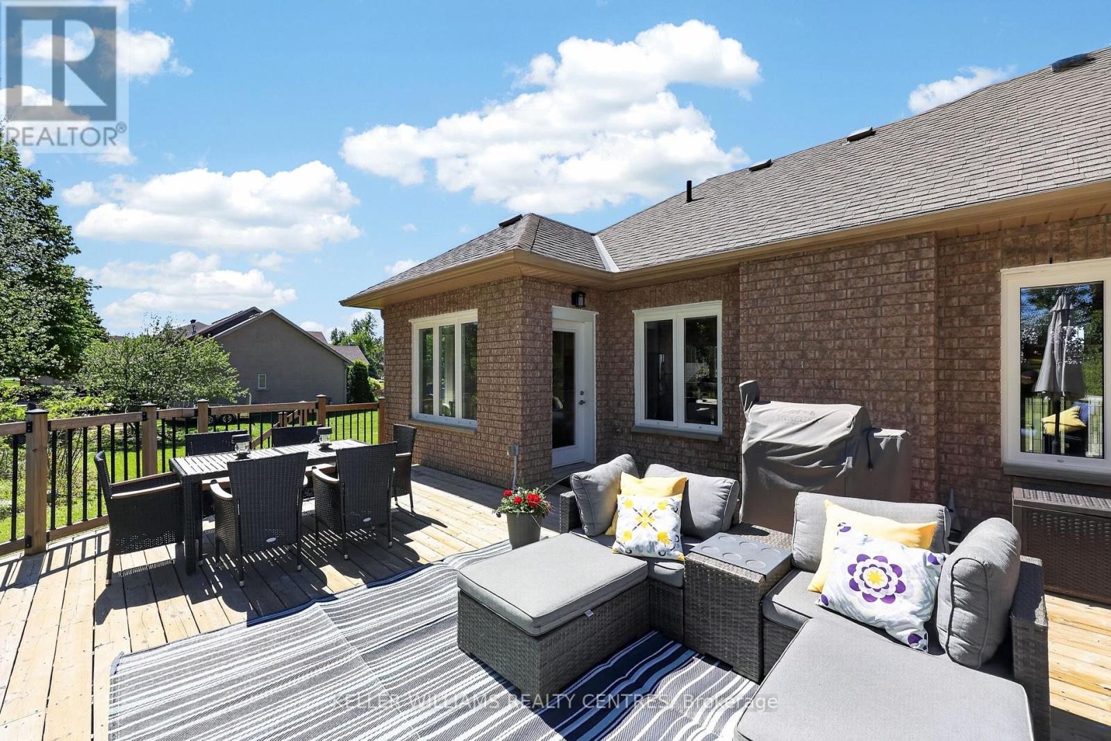 50 GLENHURON DRIVE - 31