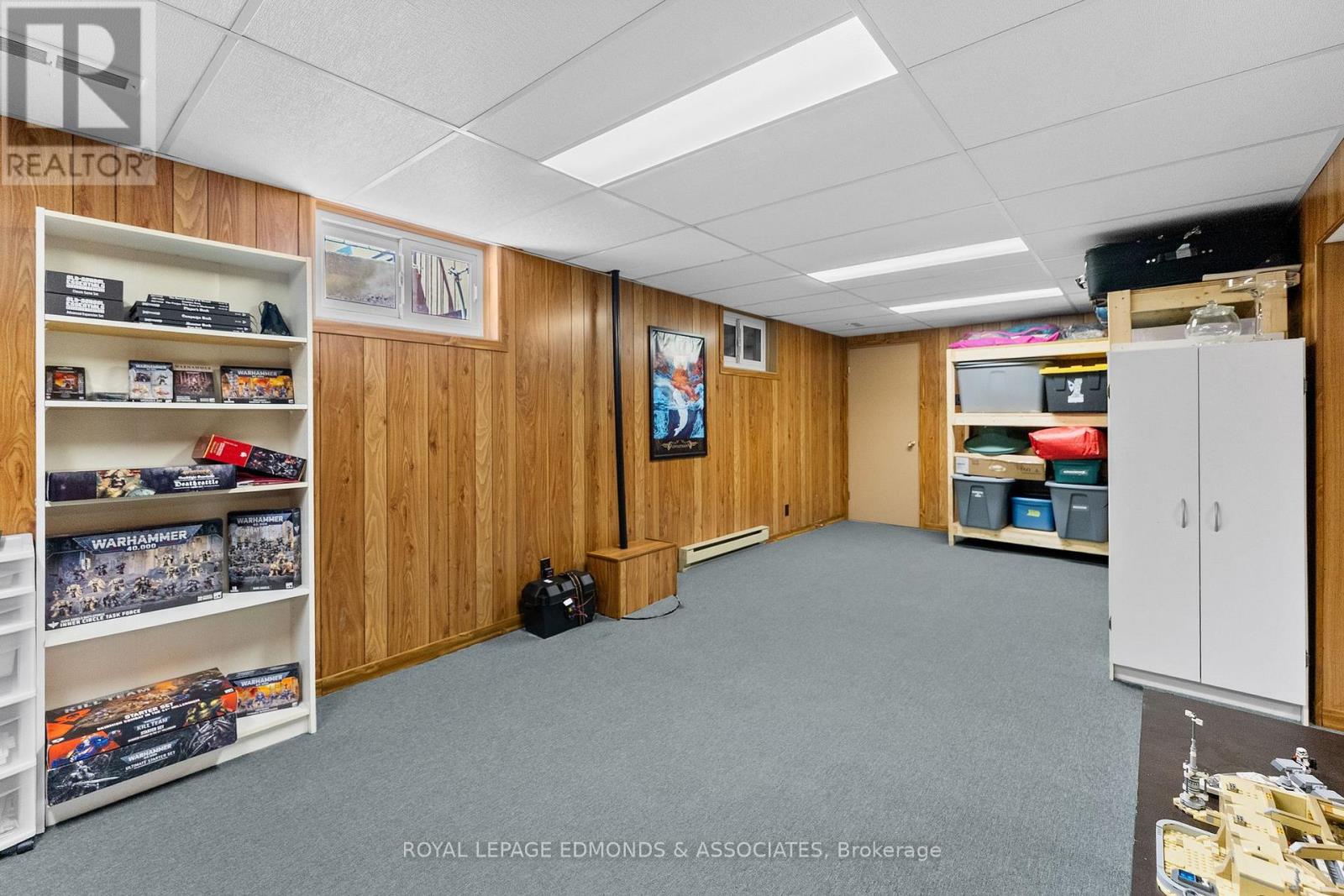 5 LASALLE DRIVE - 32