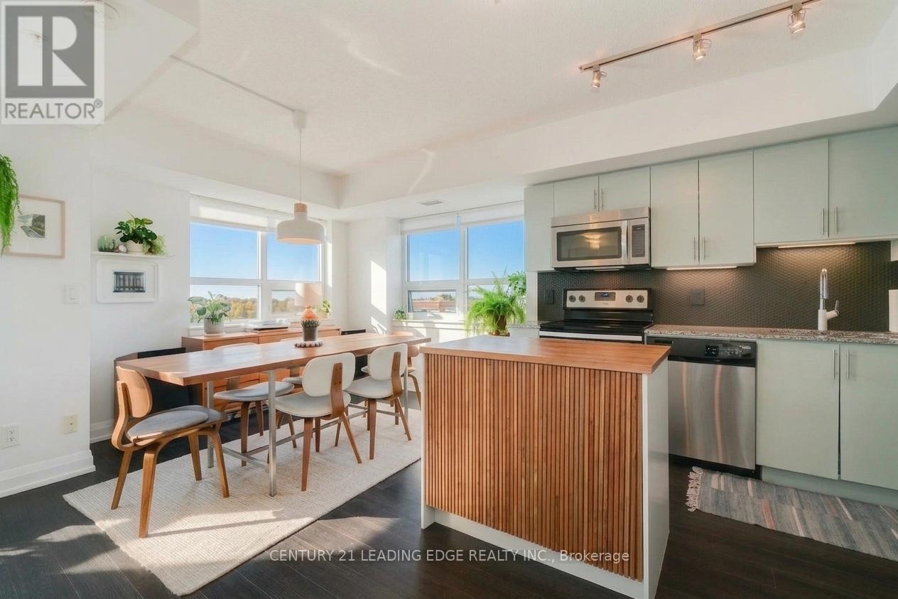 #611 3520 DANFORTH AVENUE - 4