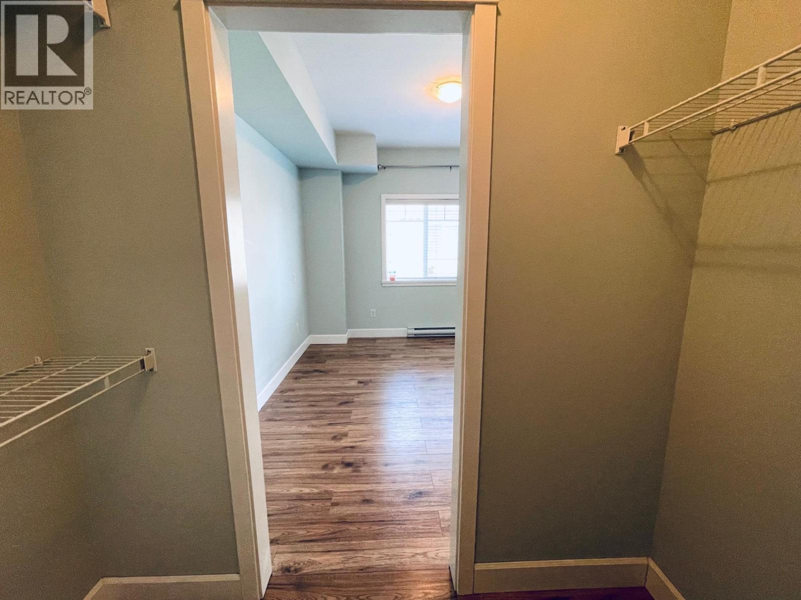 #203 2799 CLAPPERTON Avenue - 13