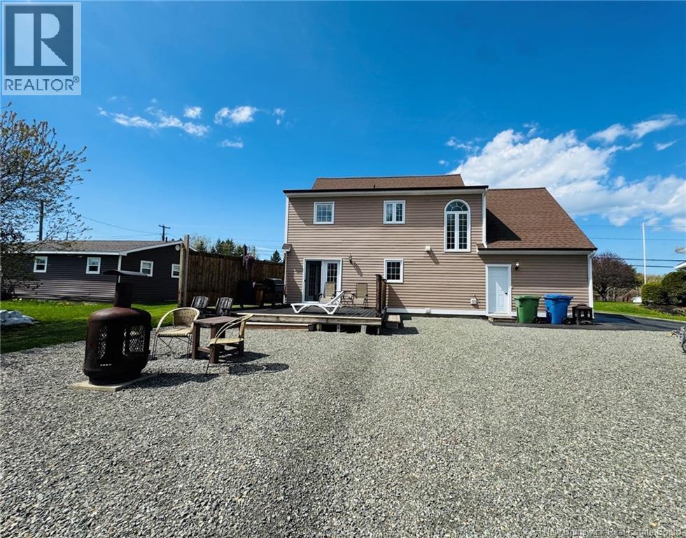 696 Des Pionniers Avenue - 18