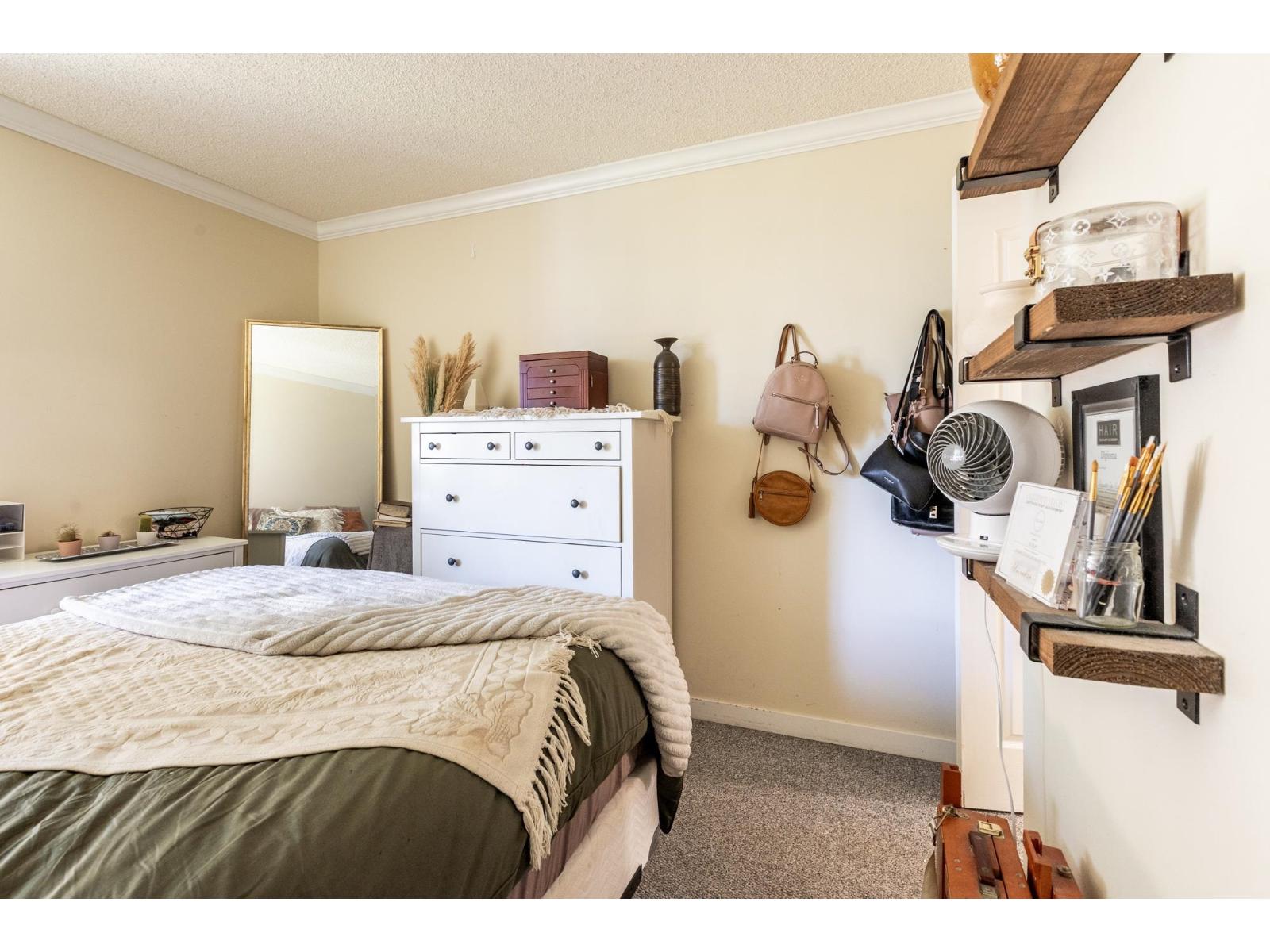2 Bed, 1 Bath Apartment for Sale in Surrey – 308 1720 SOUTHMERE CRESCENT, Surrey – MLS# R3126644 - Image 27