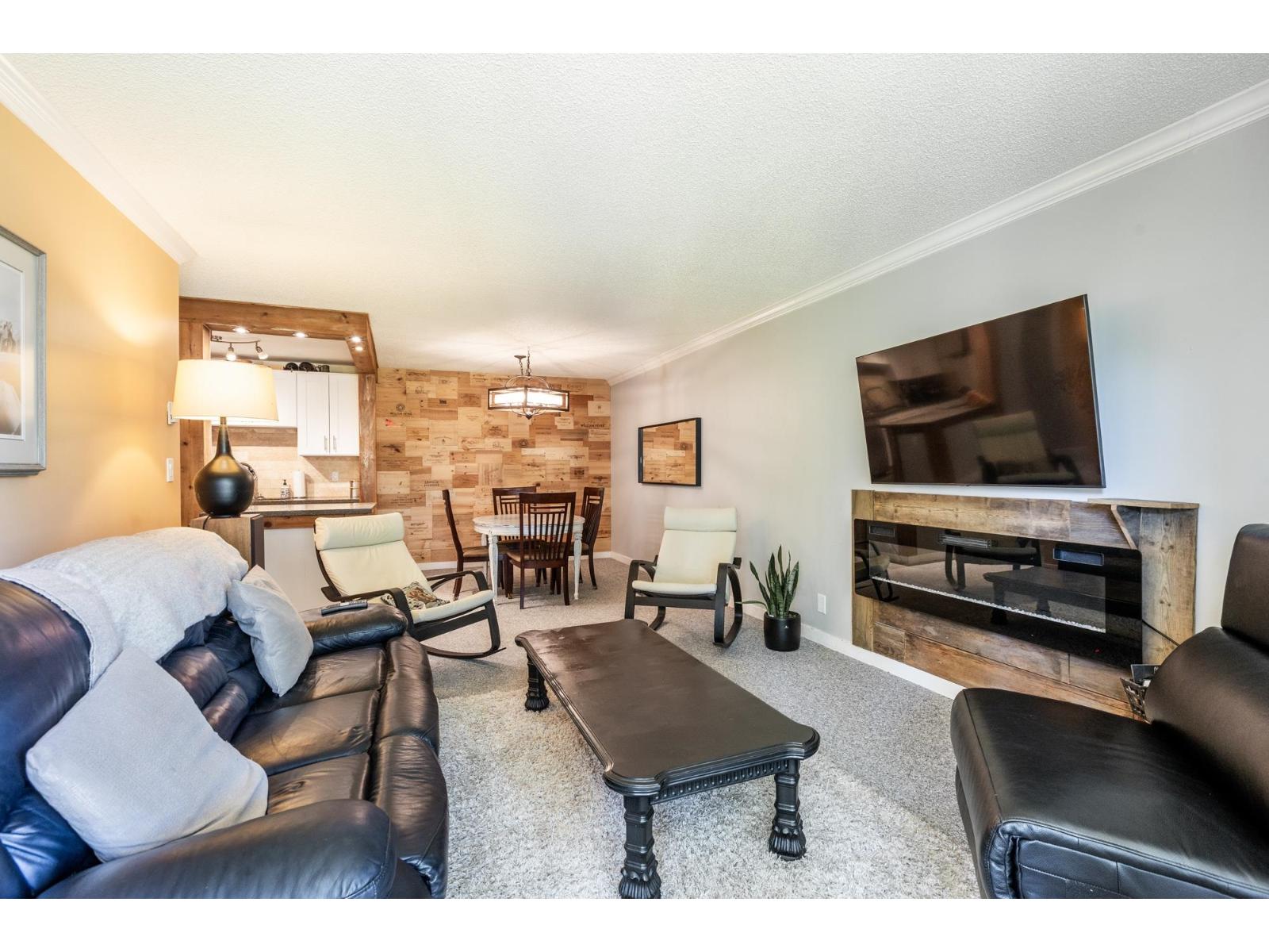 2 Bed, 1 Bath Apartment for Sale in Surrey – 308 1720 SOUTHMERE CRESCENT, Surrey – MLS# R3126644 - Image 20