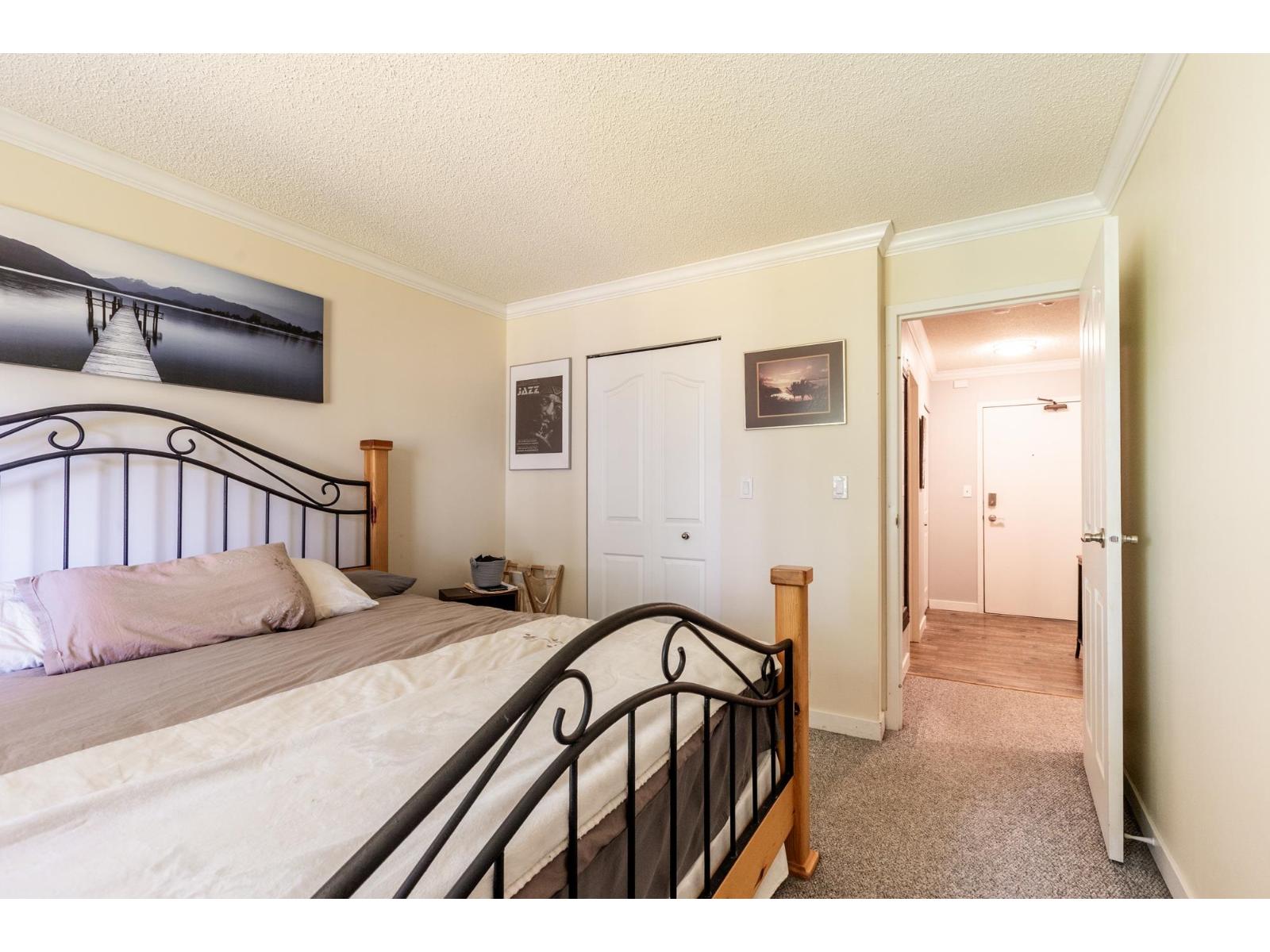 2 Bed, 1 Bath Apartment for Sale in Surrey – 308 1720 SOUTHMERE CRESCENT, Surrey – MLS# R3126644 - Image 24