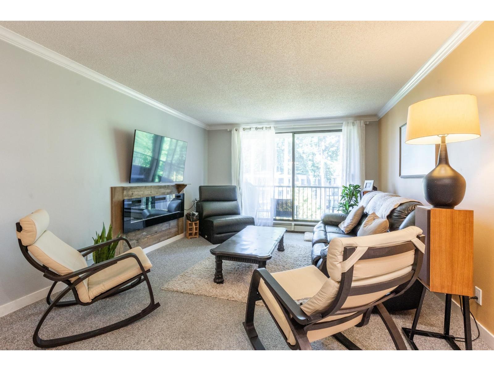 2 Bed, 1 Bath Apartment for Sale in Surrey – 308 1720 SOUTHMERE CRESCENT, Surrey – MLS# R3126644 - Image 17
