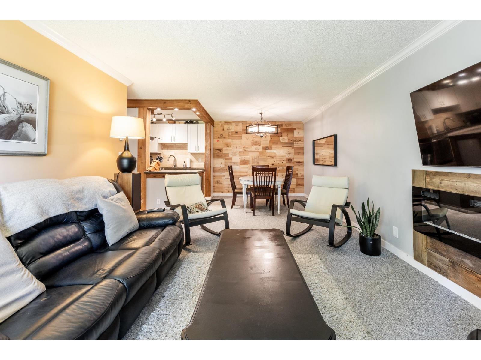2 Bed, 1 Bath Apartment for Sale in Surrey – 308 1720 SOUTHMERE CRESCENT, Surrey – MLS# R3126644 - Image 21