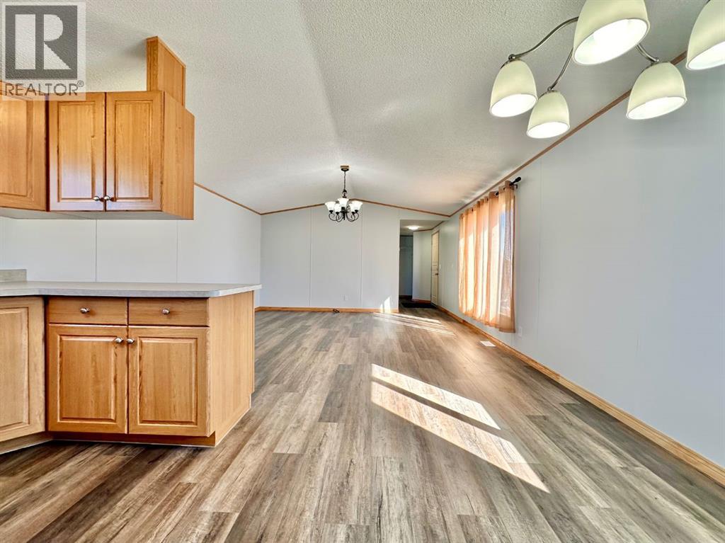 318-349 Railway Avenue - 9