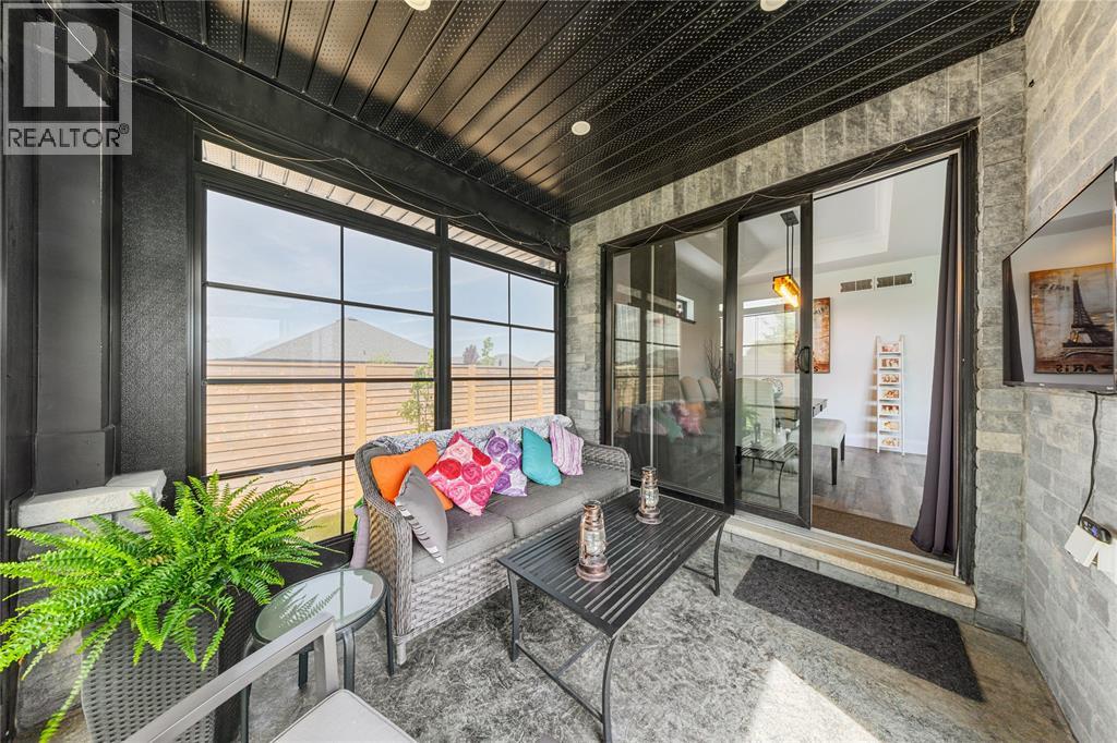 401 RODRIGUEZ DRIVE - 40