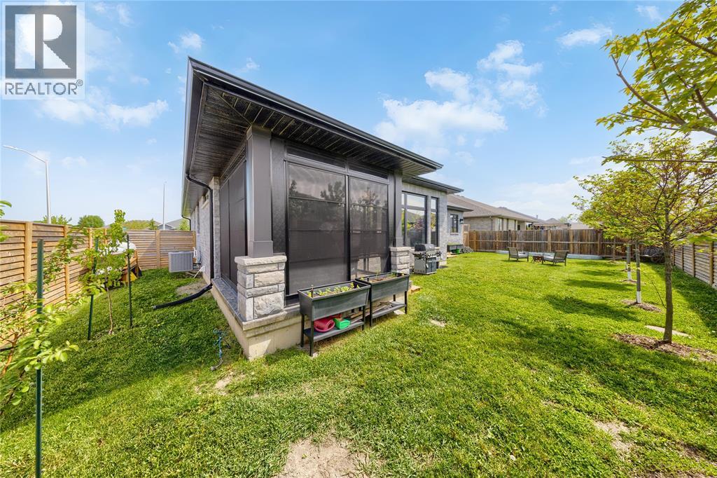 401 RODRIGUEZ DRIVE - 44
