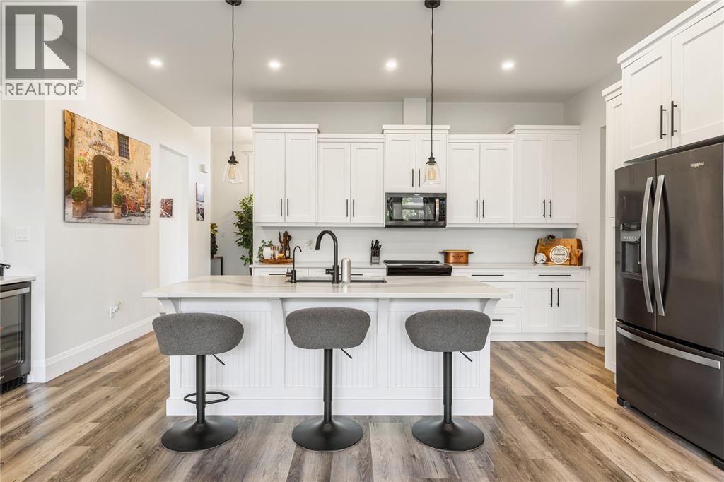 401 RODRIGUEZ DRIVE - 10