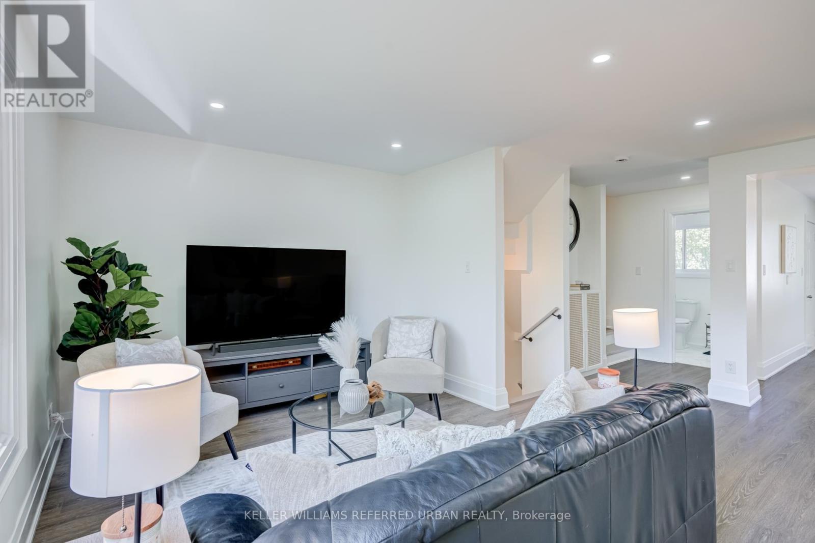 #64 6540 FALCONER DRIVE - Image 13