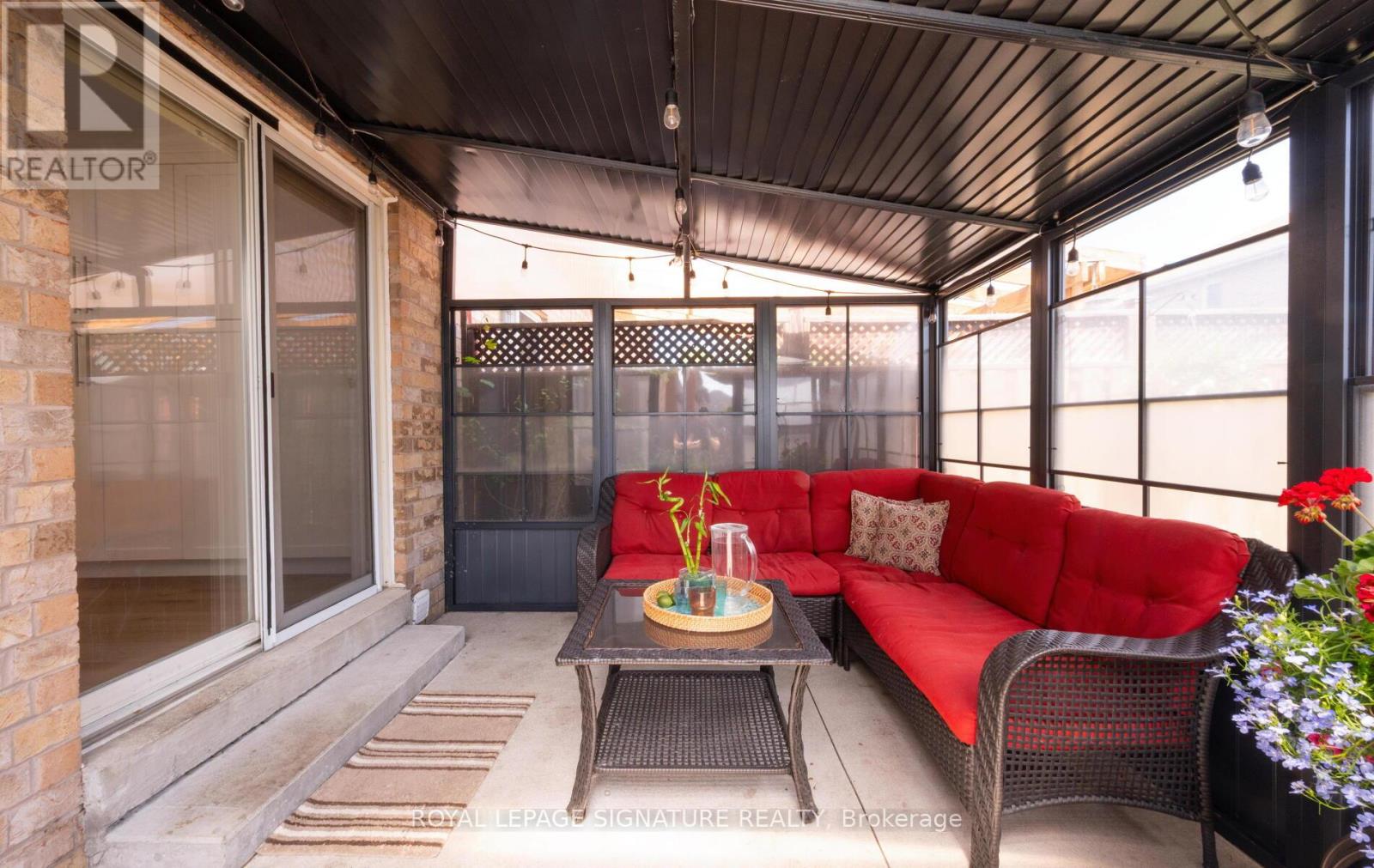 383 KROTONE CRESCENT - 46