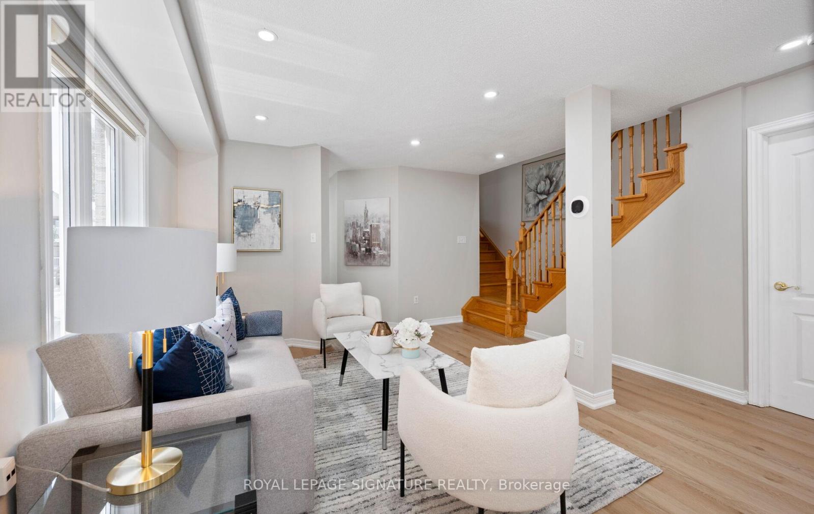 383 KROTONE CRESCENT - 8
