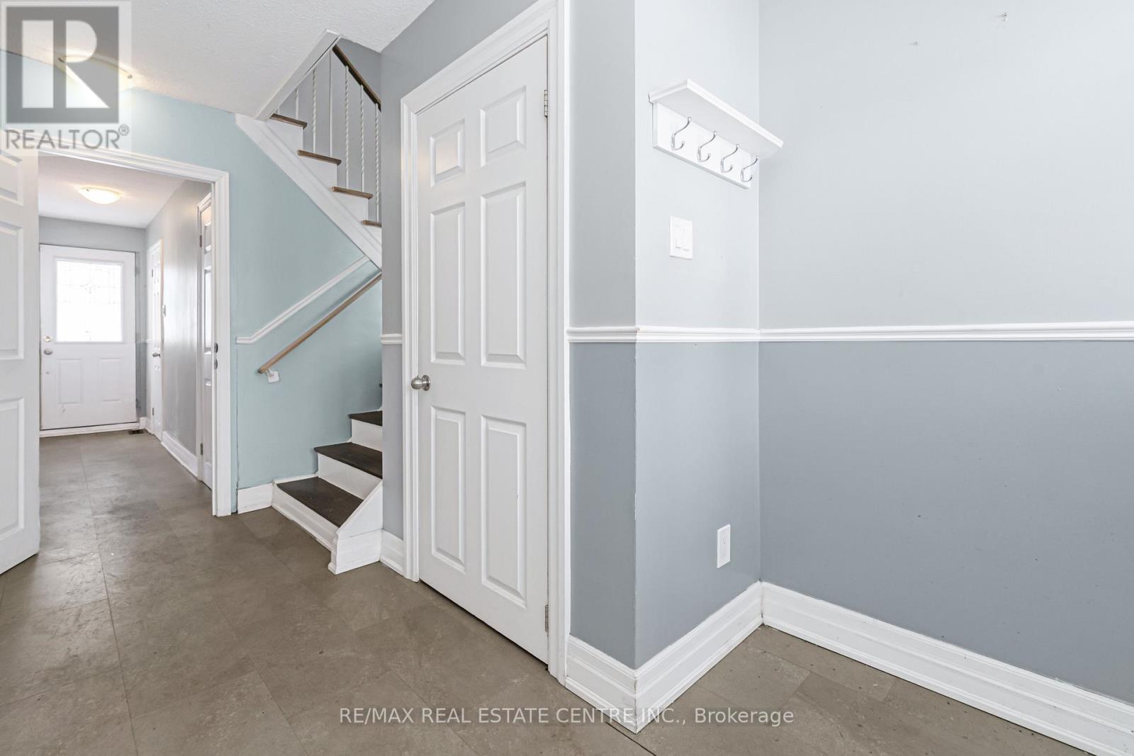 1 STANWOOD CRESCENT - 9