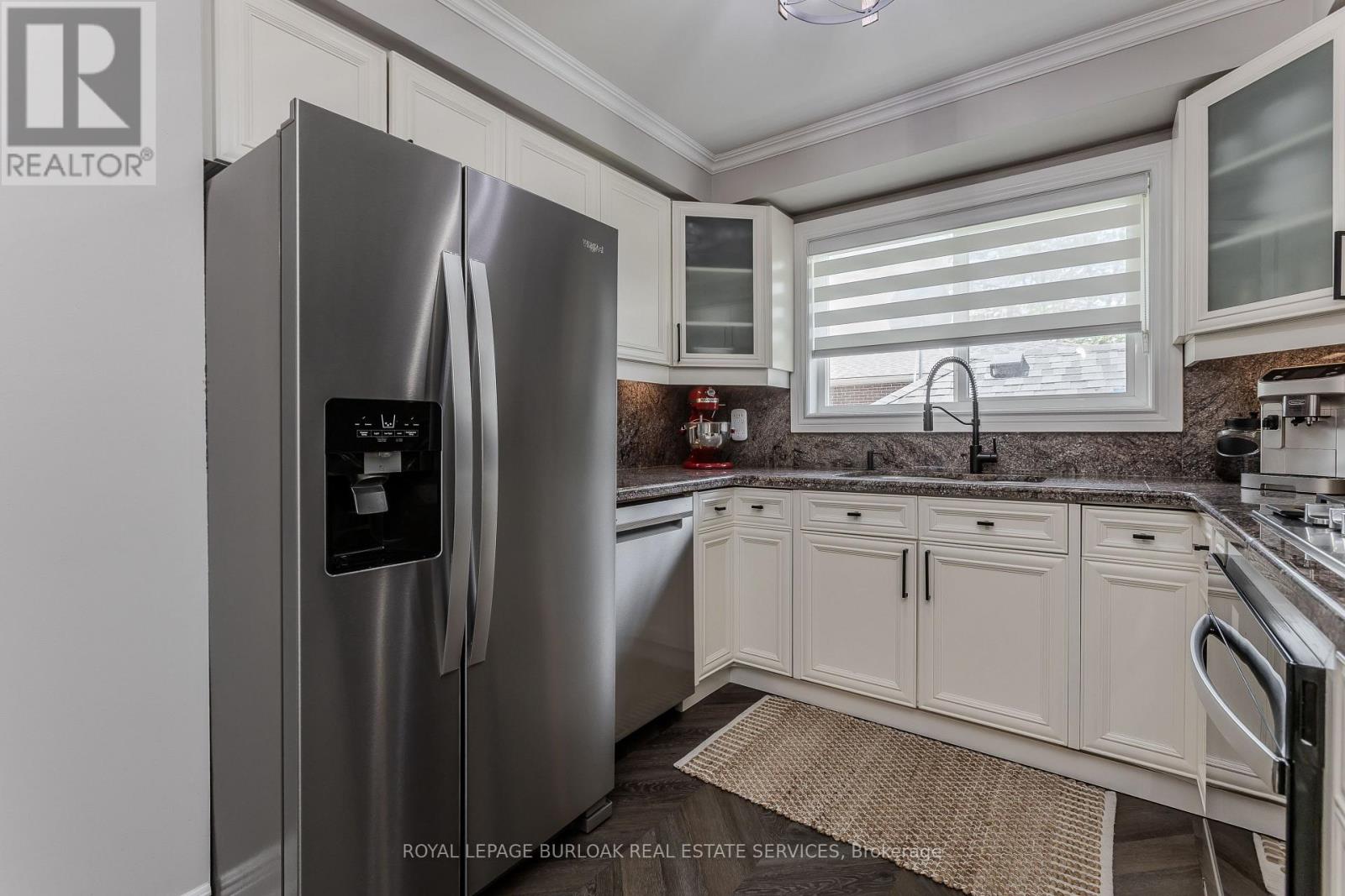 1109 DOWLAND CRESCENT - 13