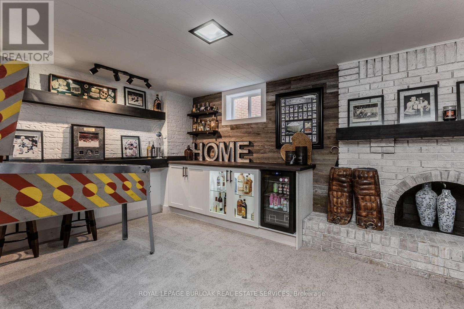 1109 DOWLAND CRESCENT - 27