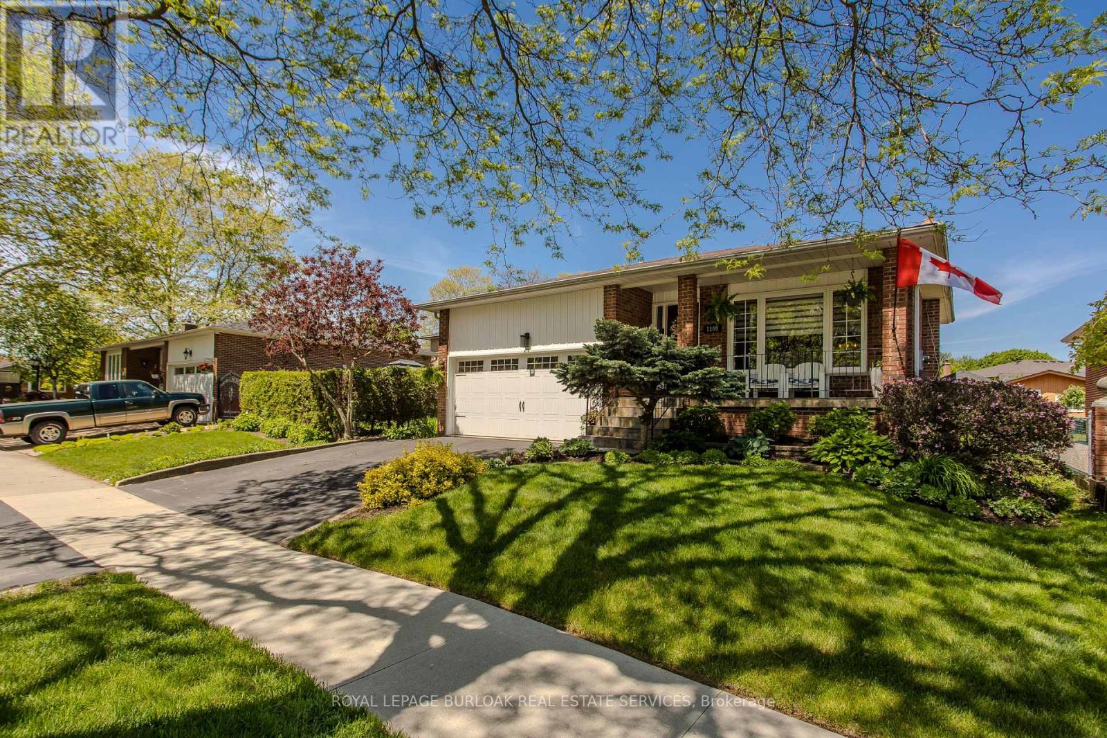 1109 DOWLAND CRESCENT - 33