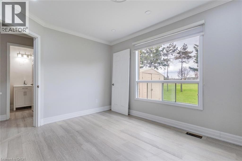 18555 HURONTARIO Street - 19