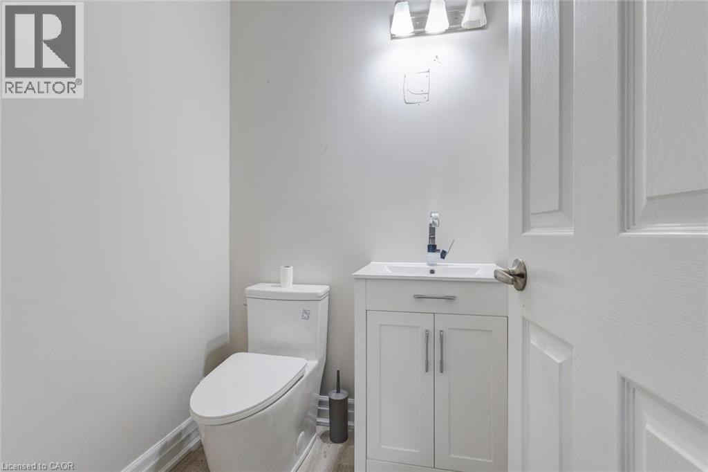 18555 HURONTARIO Street - 20