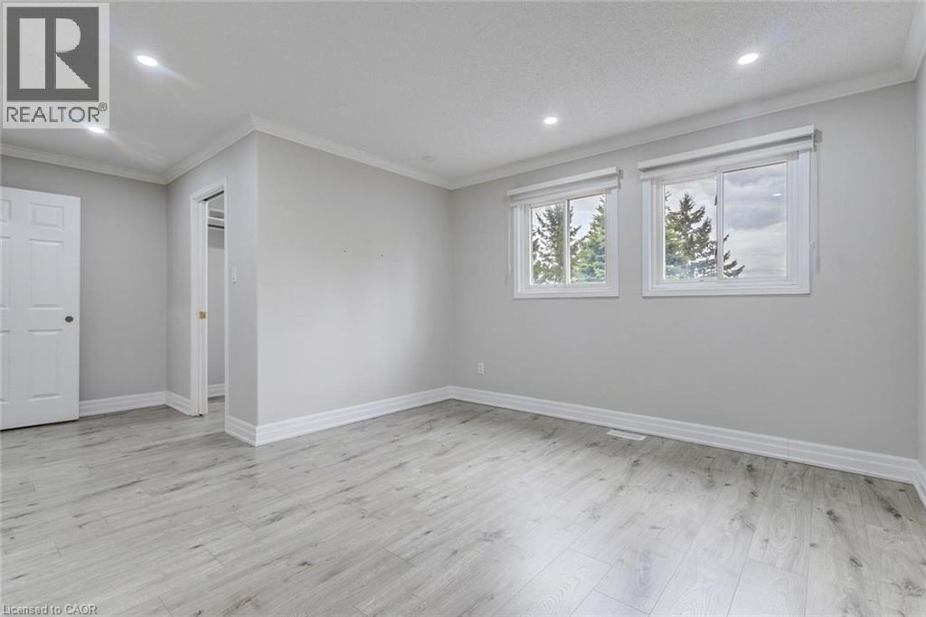 18555 HURONTARIO Street - 25