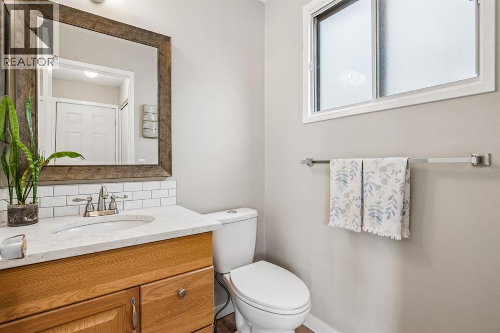 47 Cedargrove Way SW - 15