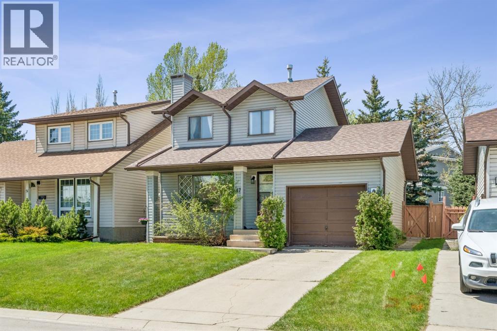 47 Cedargrove Way SW - Image 2