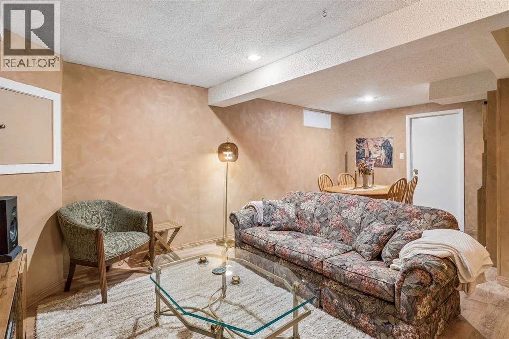 47 Cedargrove Way SW - 25