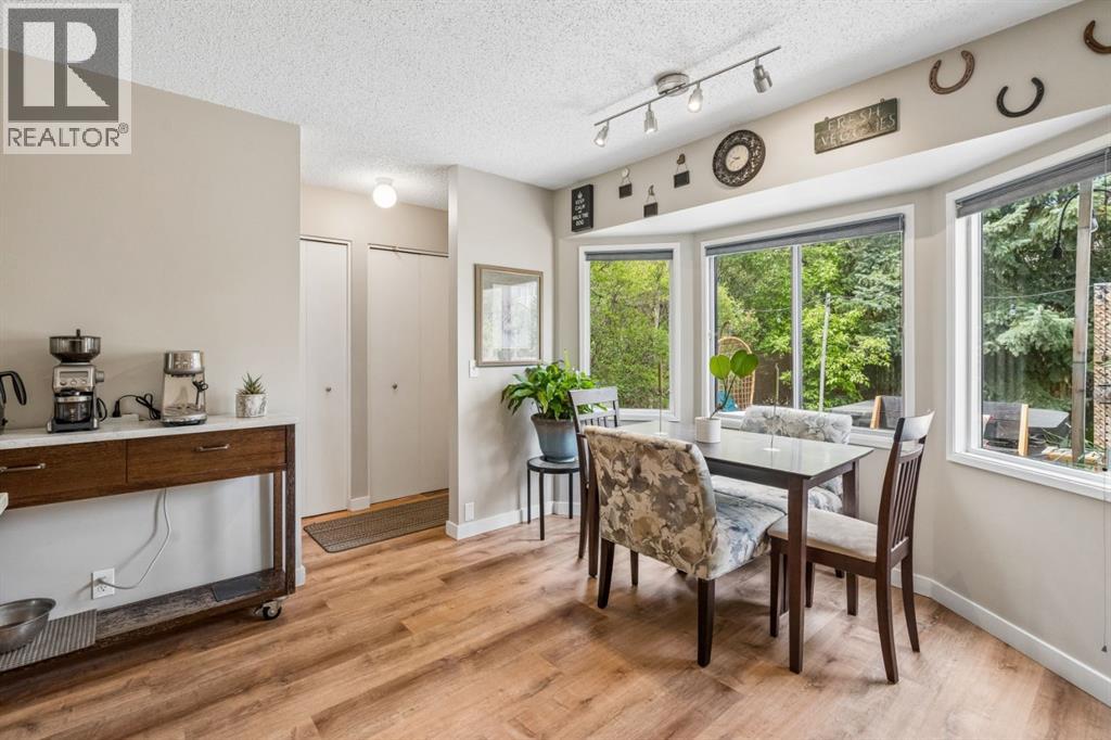 47 Cedargrove Way SW - 13