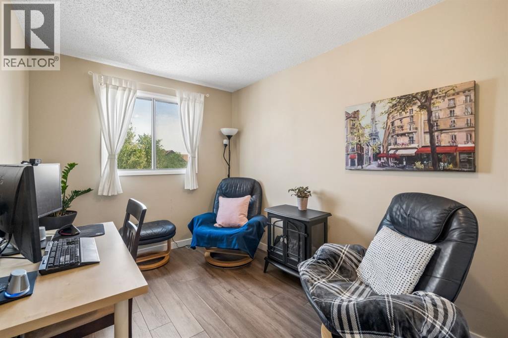 47 Cedargrove Way SW - 21