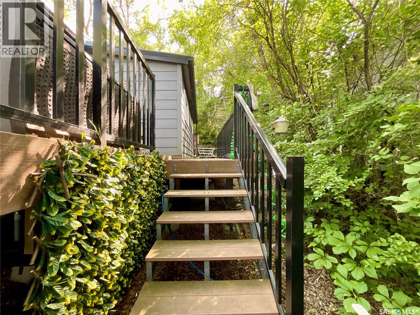 211 Osment AVENUE - 31