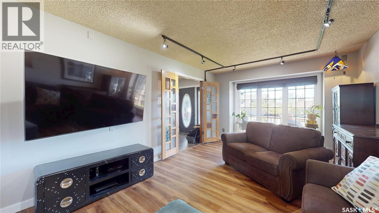 7527 Butler BAY - 8