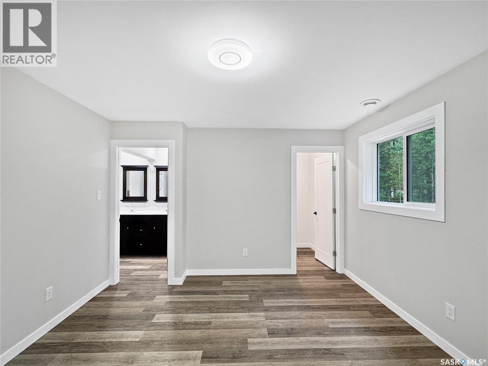 720 Railway STREET - 10