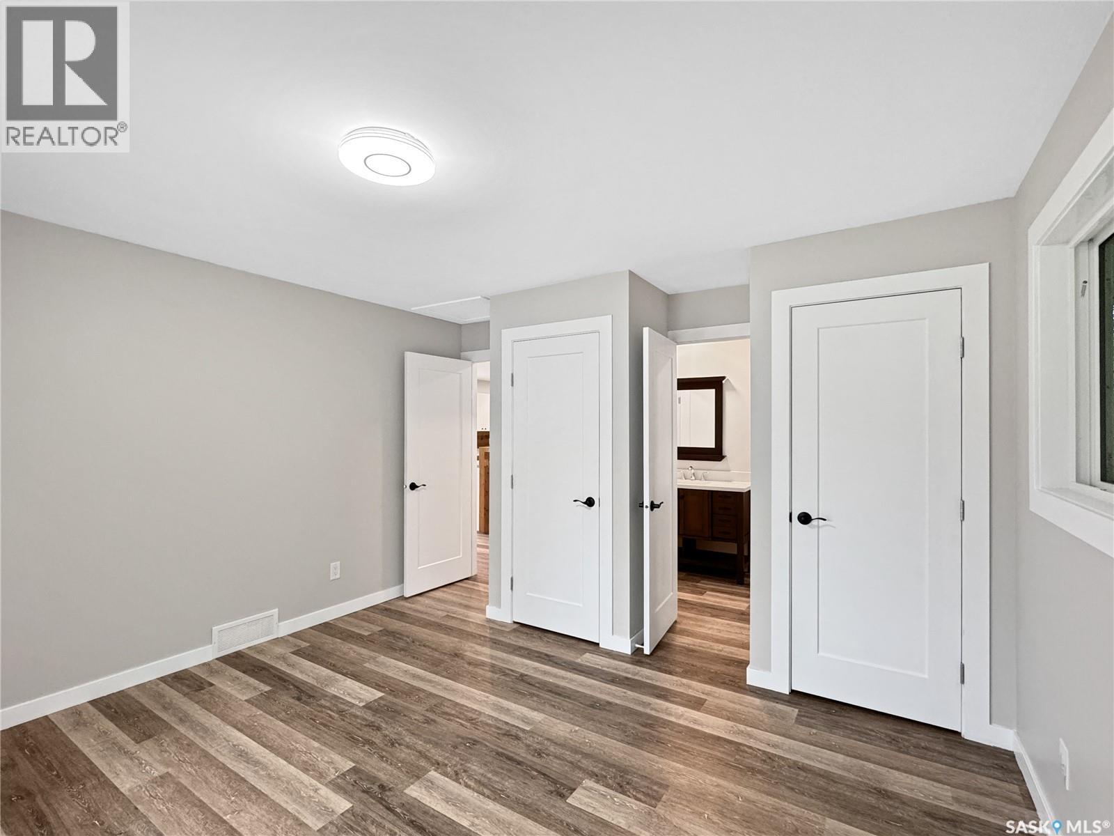 720 Railway STREET - 17