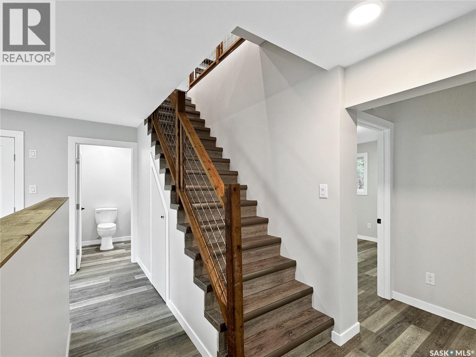 720 Railway STREET - 7