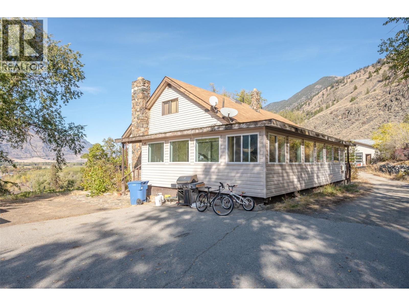  1002/963 Highway 3 Other, Cawston