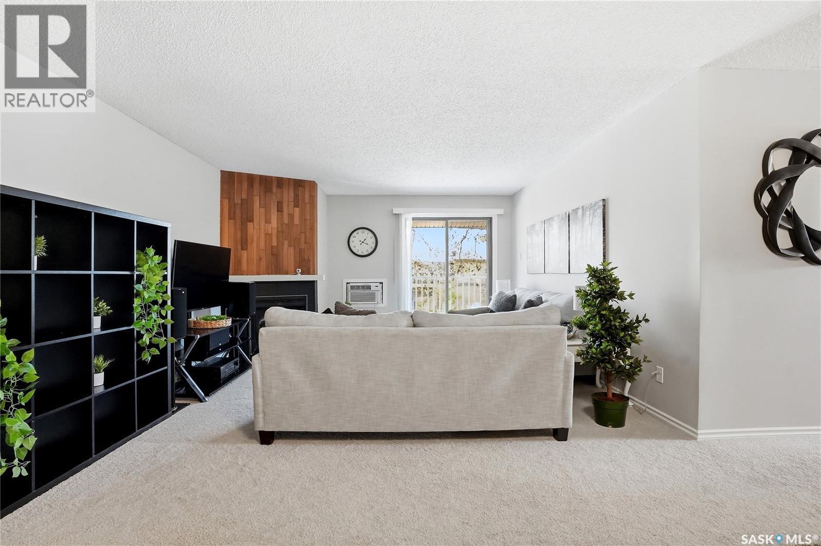 #307G 1121 McKercher DRIVE - Image 3