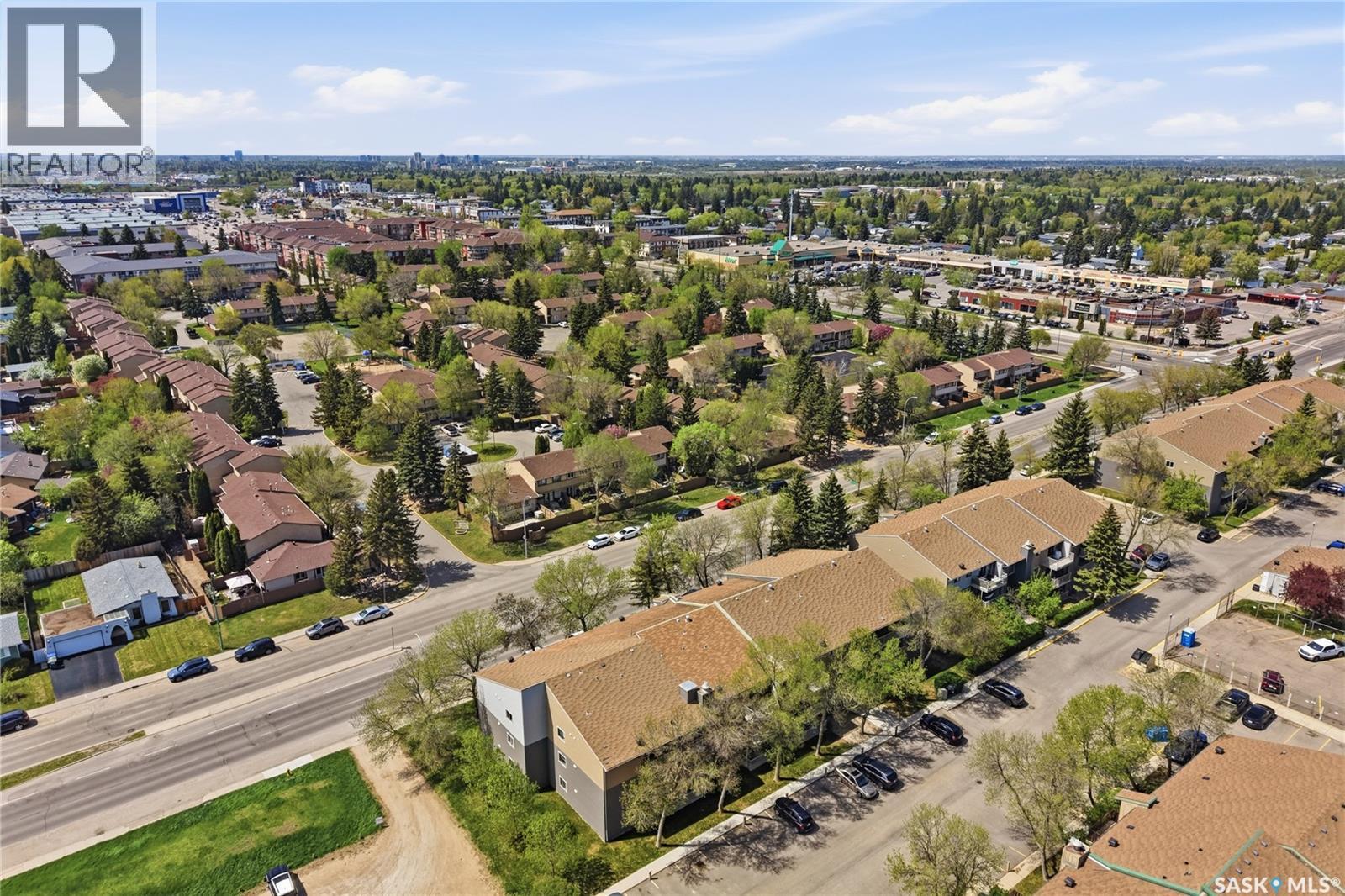 #307G 1121 McKercher DRIVE - 31