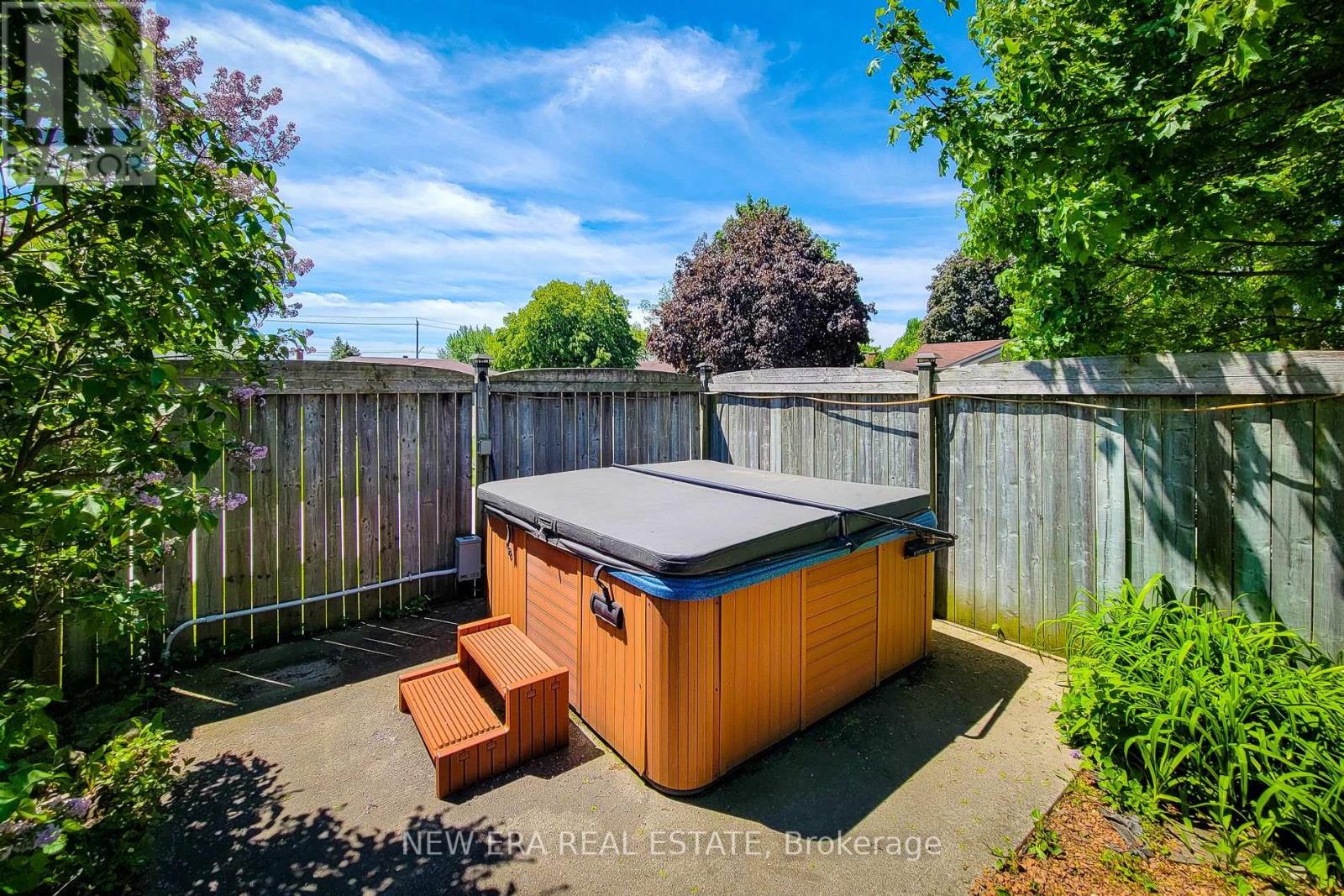 1 GREENWOOD AVENUE - 12