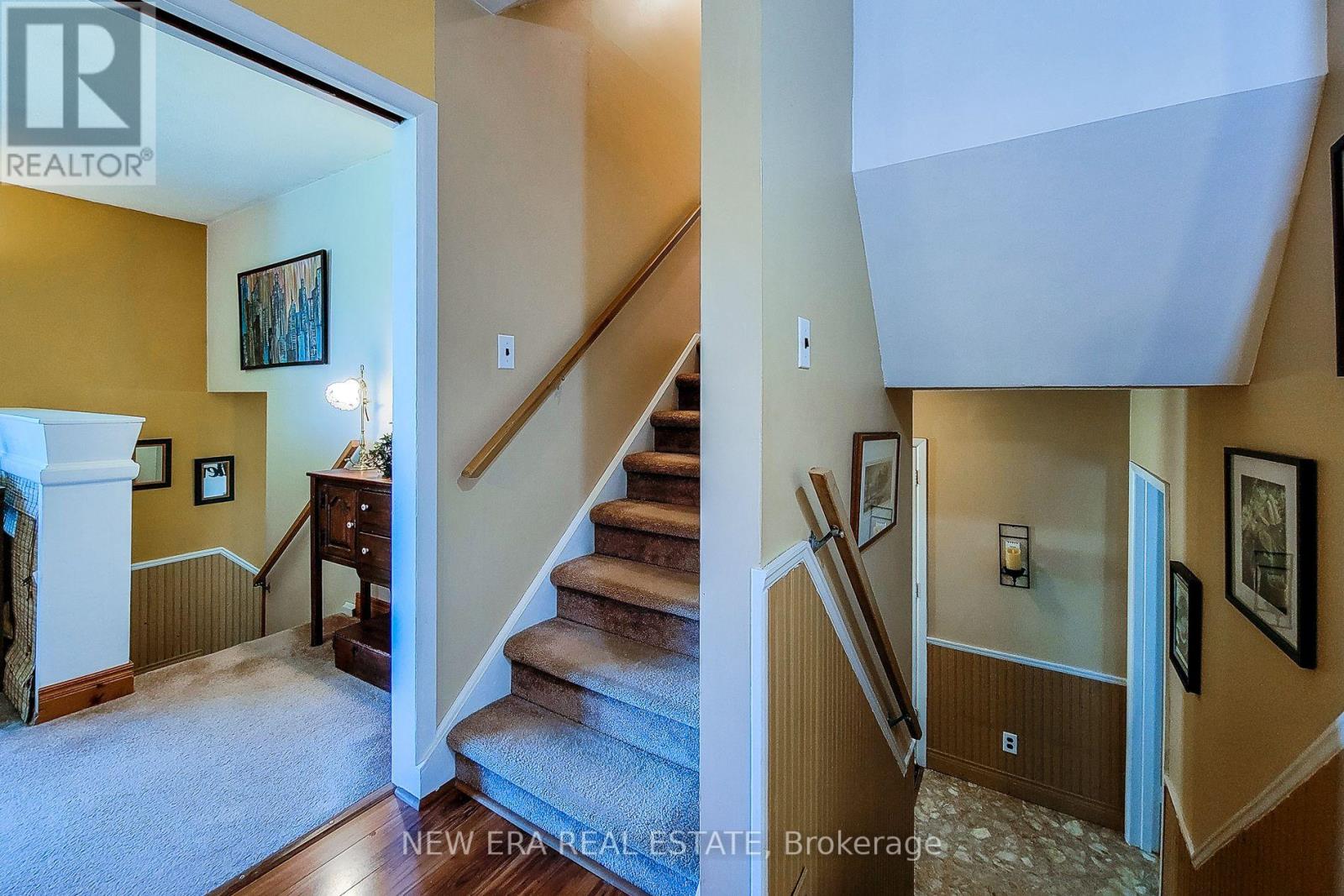 1 GREENWOOD AVENUE - 25