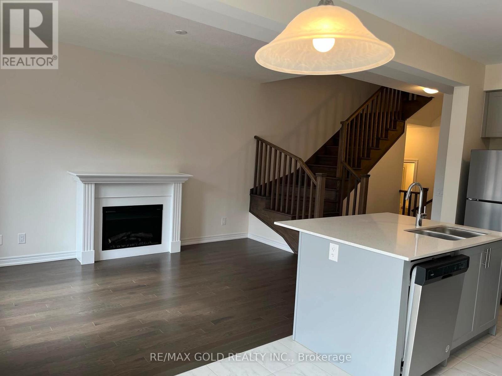 90 GRASSBOURNE AVENUE - 5