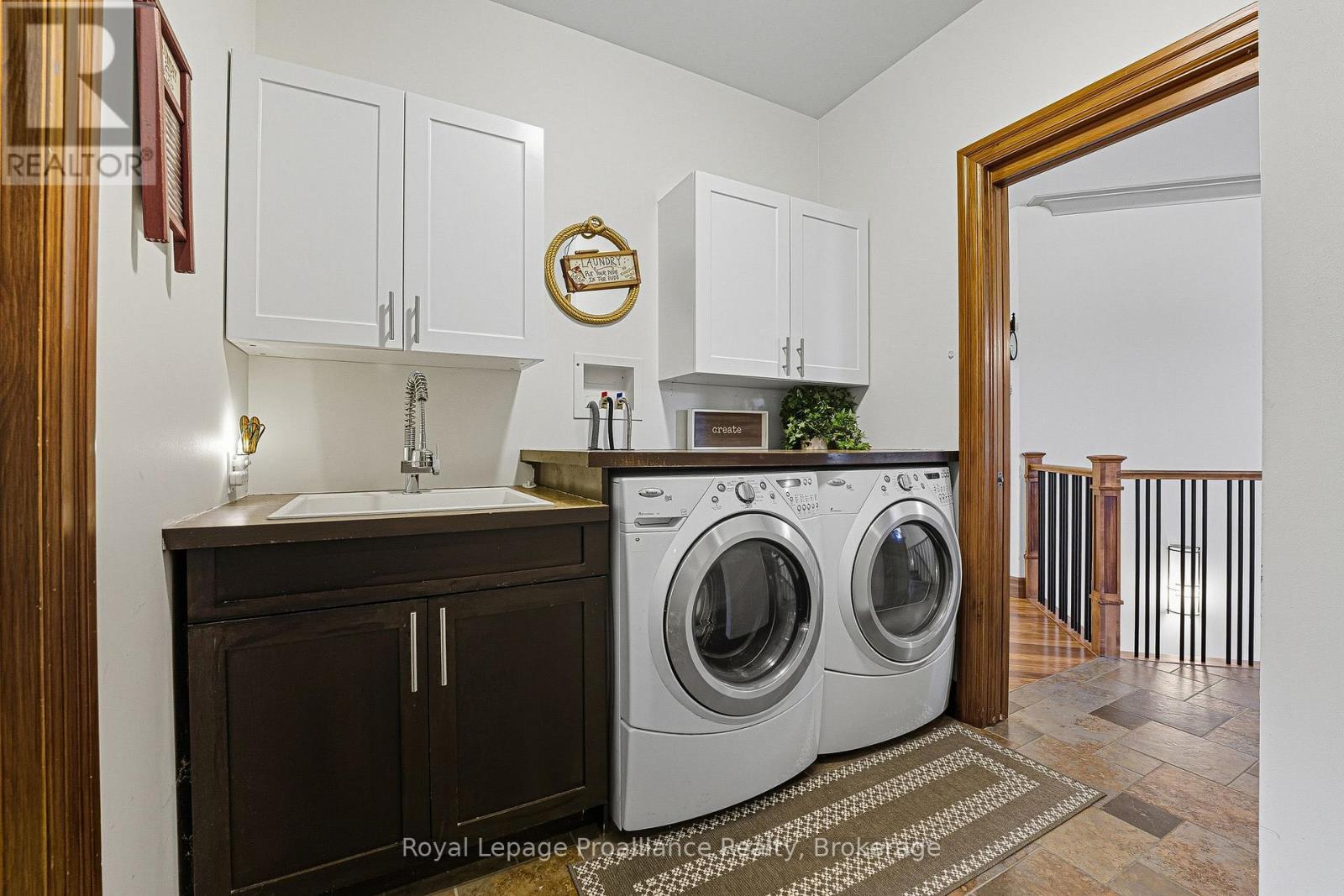 6 BIRCH COURT - 17