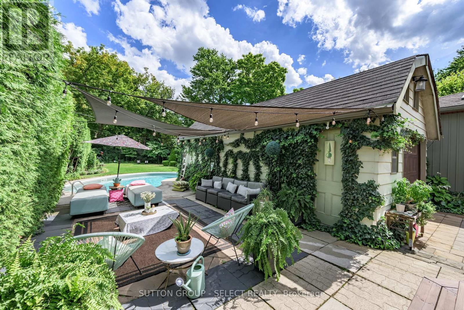 804 MAITLAND STREET - 4