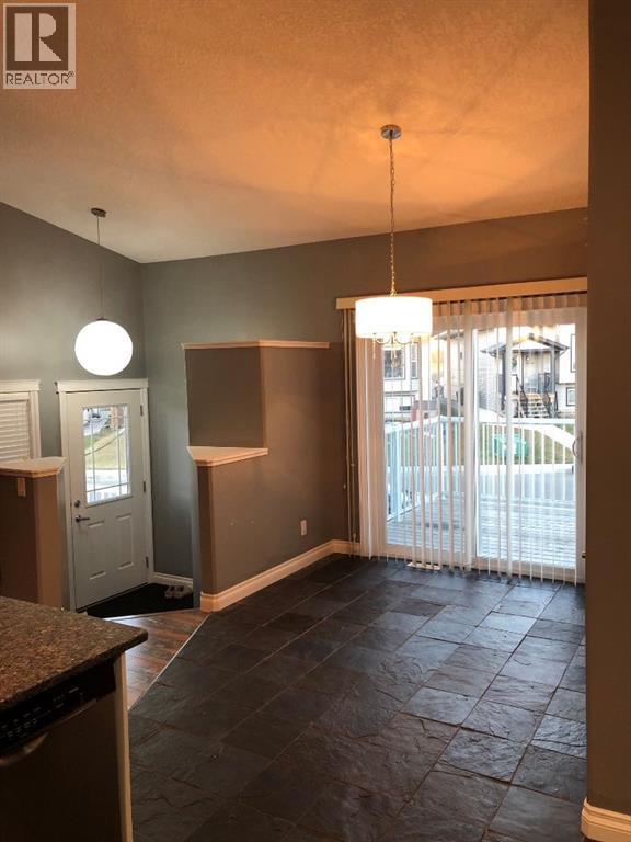 8453 102 Avenue - 3