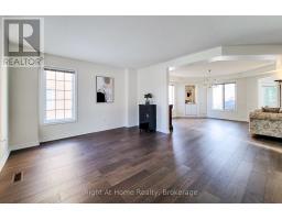 85 Meadowlands Boulevard, Hamilton, ON L9K1H8 Photo 13