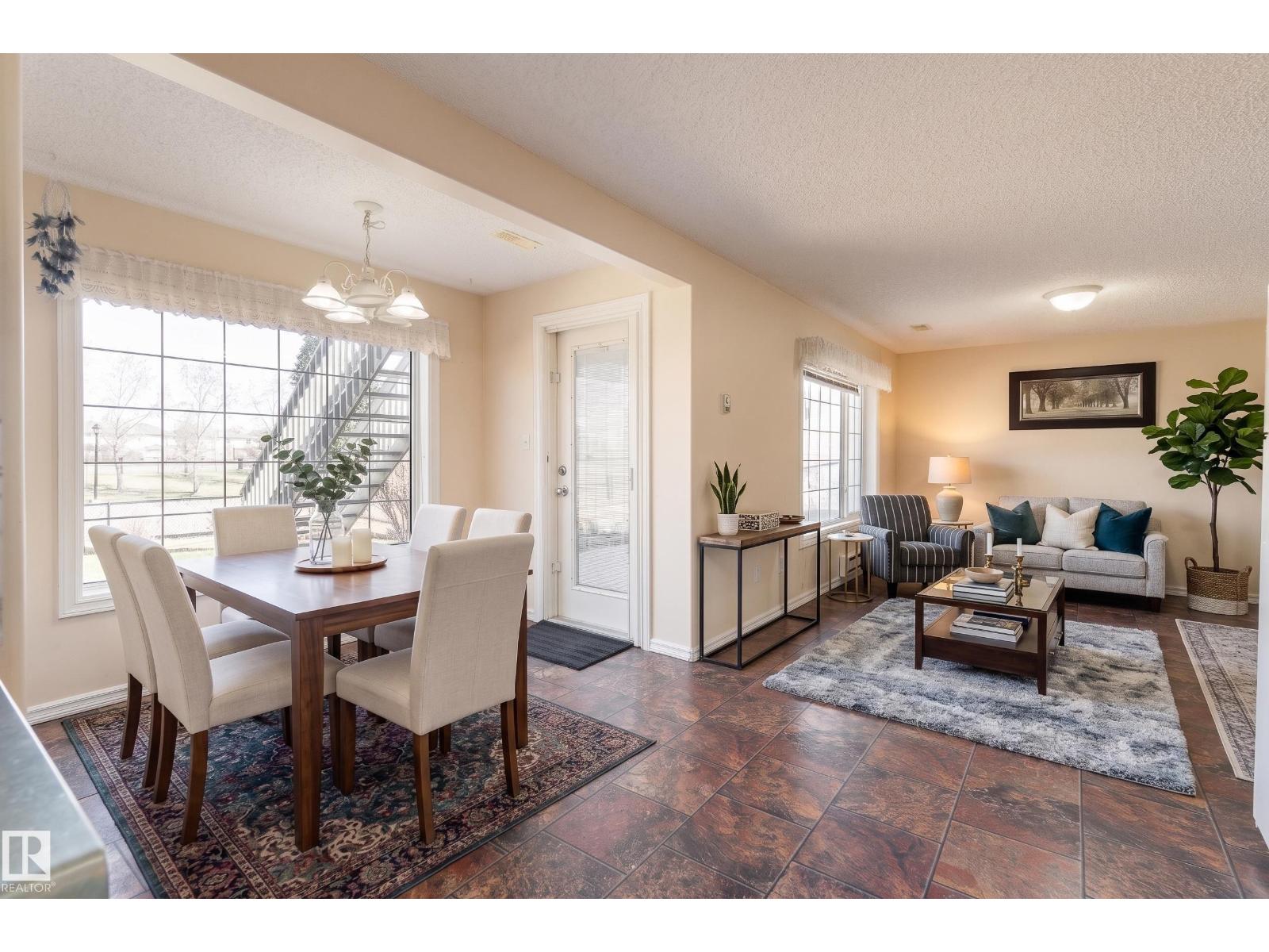 1044 BARNES WY SW - Image 2
