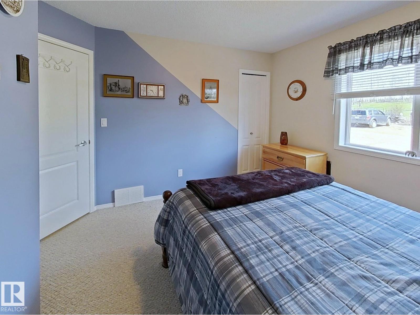 23215 Twp Rd 590 - 16