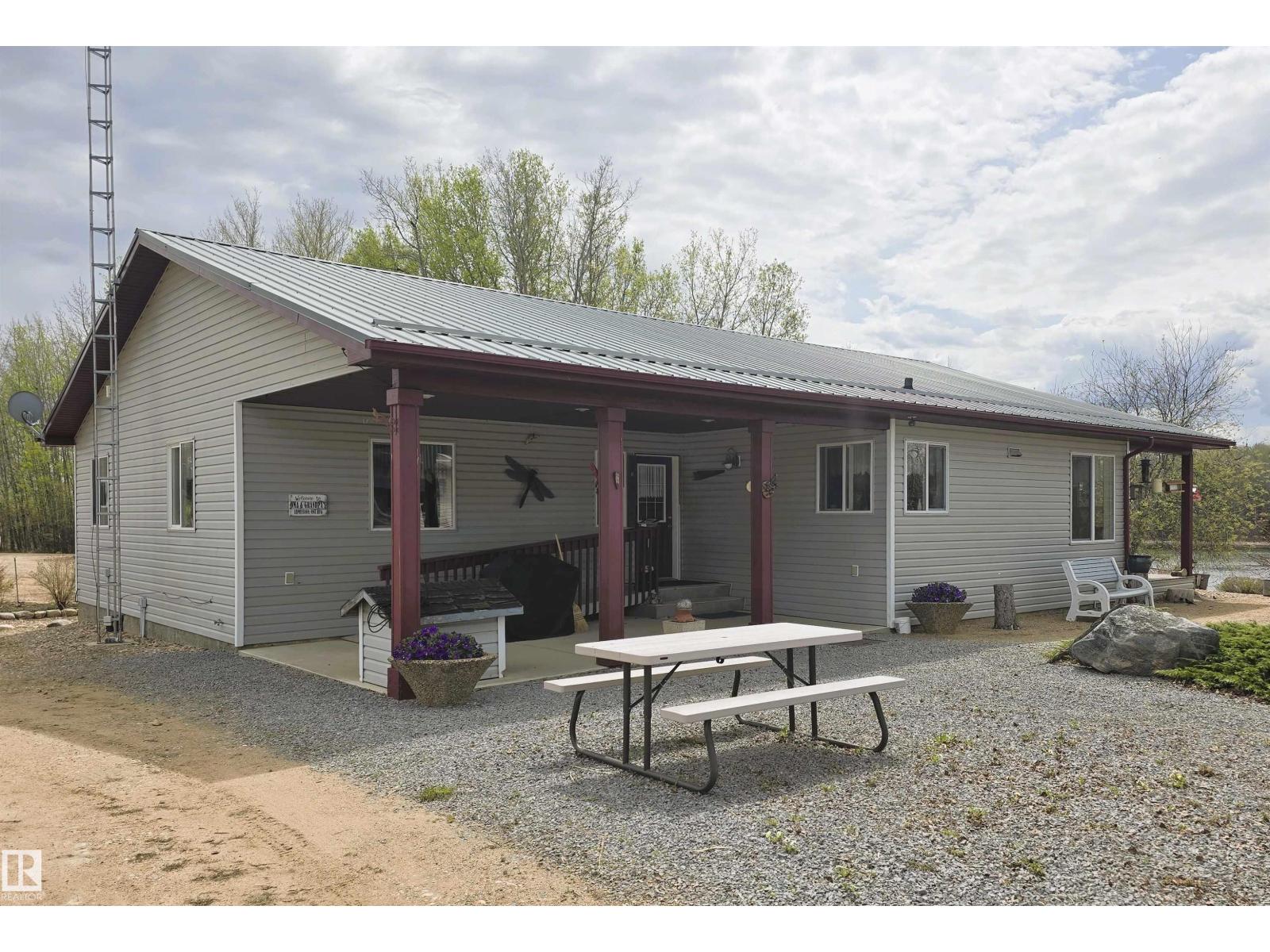 23215 Twp Rd 590 - 2