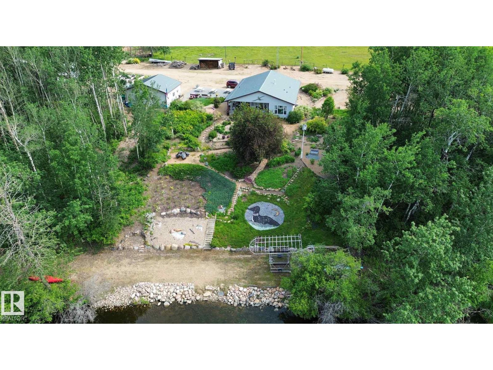 23215 Twp Rd 590 - 38